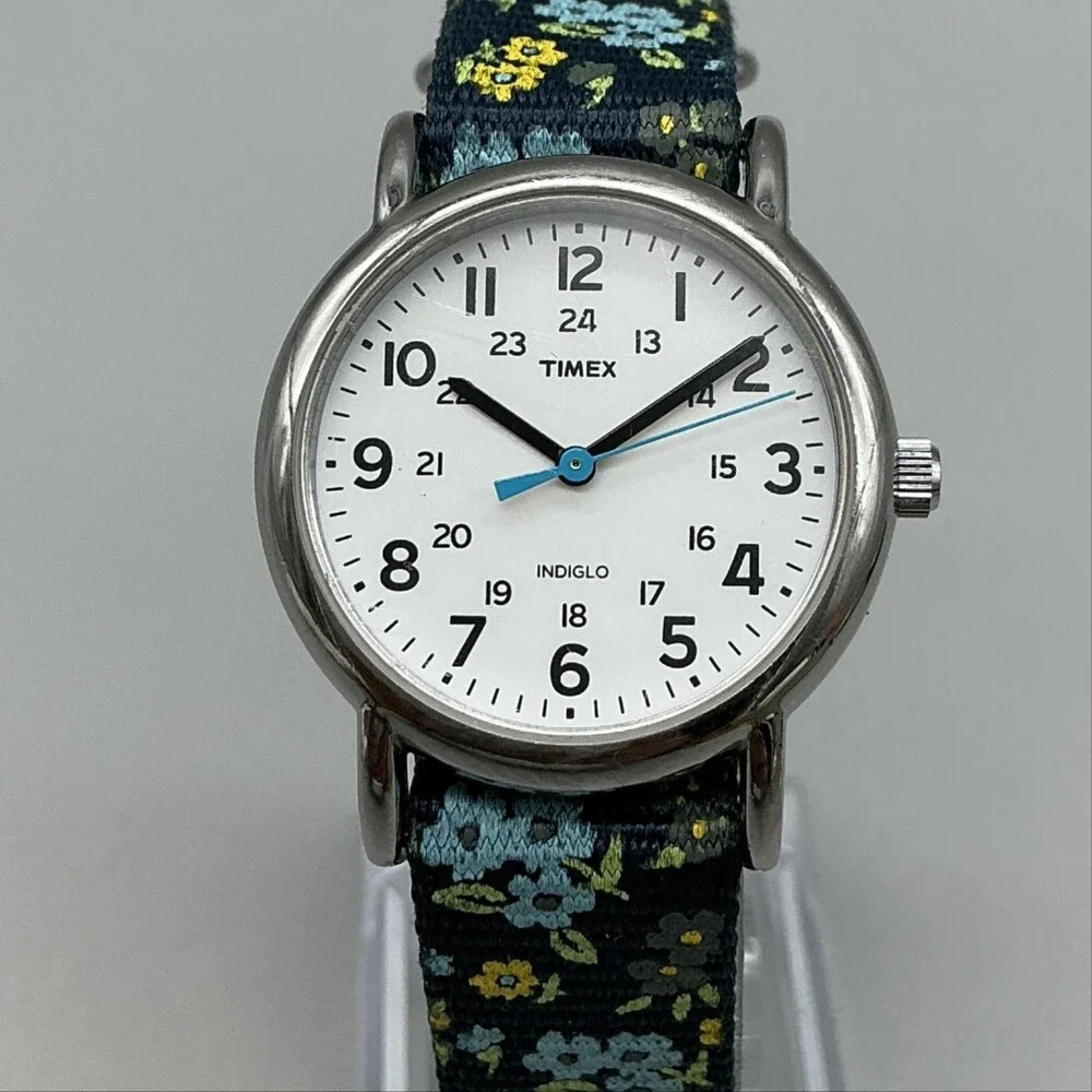 Timex Indiglo WR 30M Womens Watch 31mm White Dial Floral Nylon New Battery